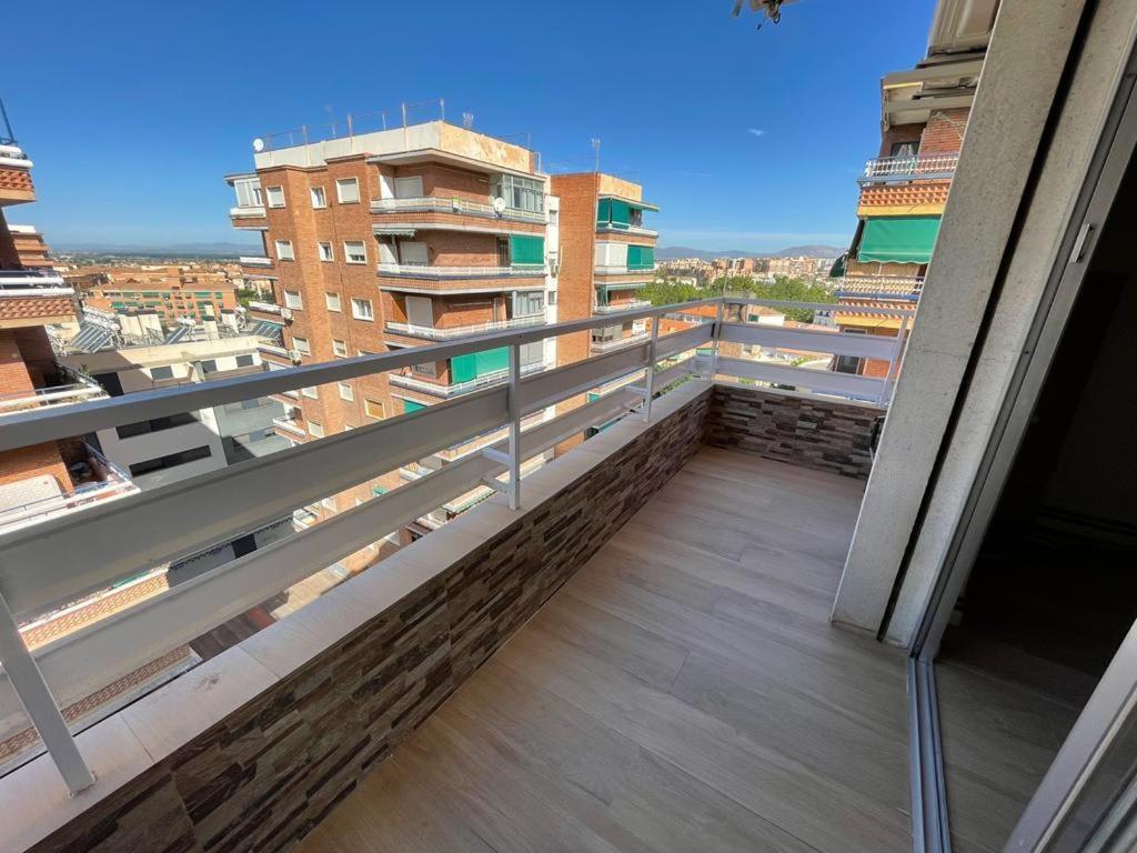 Precioso Apartamento. Buenas Vistas Y Tranquilidad Apartment Granada Exterior photo